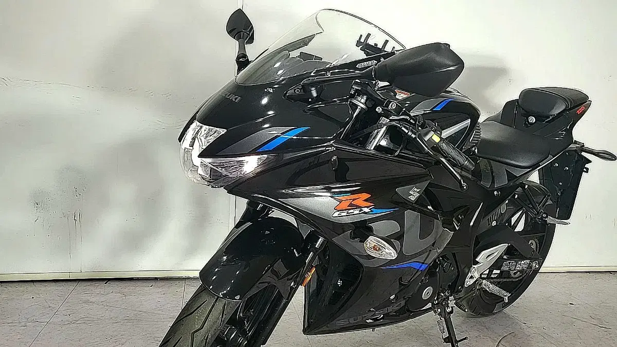 [ 스즈끼 ] GSX R125cc 19년 서울부산대구경기김해마산창원울산